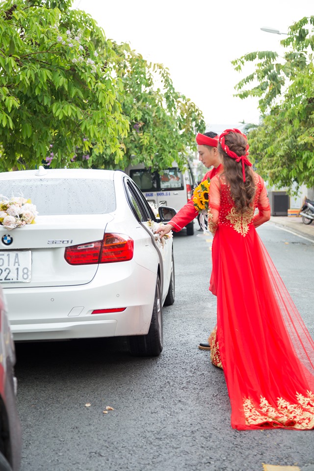 áo dài cưới truyền thống
